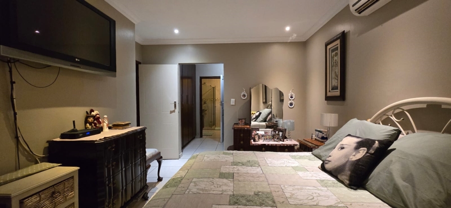 3 Bedroom Property for Sale in Wilkoppies North West